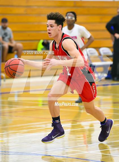 Thumbnail 1 in Moon Valley vs. Bradshaw Mountain (AIA 4A Play-In Playoff) photogallery.