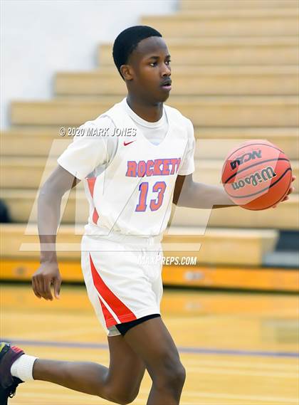 Thumbnail 3 in Moon Valley vs. Bradshaw Mountain (AIA 4A Play-In Playoff) photogallery.