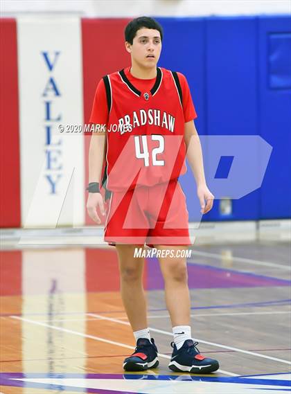 Thumbnail 2 in Moon Valley vs. Bradshaw Mountain (AIA 4A Play-In Playoff) photogallery.