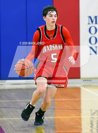 Thumbnail 3 in Moon Valley vs. Bradshaw Mountain (AIA 4A Play-In Playoff) photogallery.