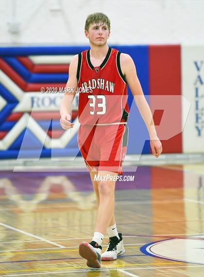 Thumbnail 3 in Moon Valley vs. Bradshaw Mountain (AIA 4A Play-In Playoff) photogallery.