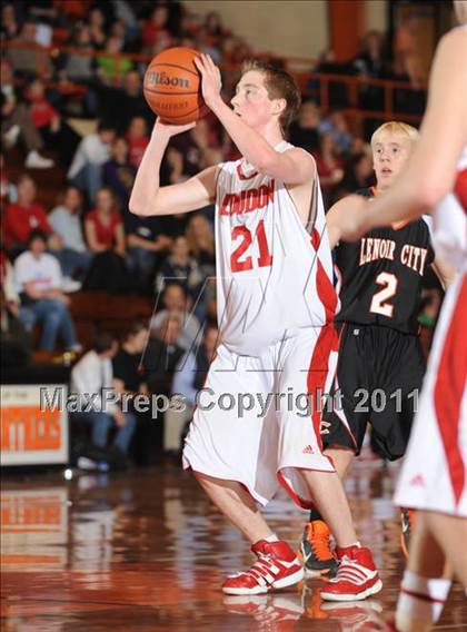 Thumbnail 2 in Loudon @ Lenoir City photogallery.