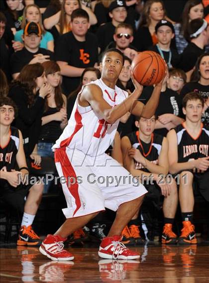 Thumbnail 3 in Loudon @ Lenoir City photogallery.