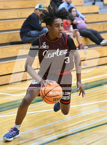 Thumbnail 1 in Independence vs. Cortez (Sunnyslope Hoopsgiving Basketball Tournament) photogallery.
