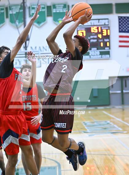 Thumbnail 2 in Independence vs. Cortez (Sunnyslope Hoopsgiving Basketball Tournament) photogallery.
