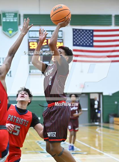 Thumbnail 1 in Independence vs. Cortez (Sunnyslope Hoopsgiving Basketball Tournament) photogallery.