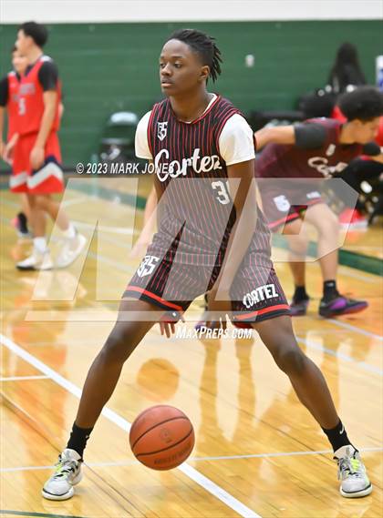 Thumbnail 1 in Independence vs. Cortez (Sunnyslope Hoopsgiving Basketball Tournament) photogallery.