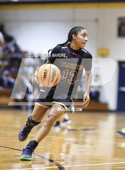 Thumbnail 3 in Lumberton @ Cape Fear photogallery.