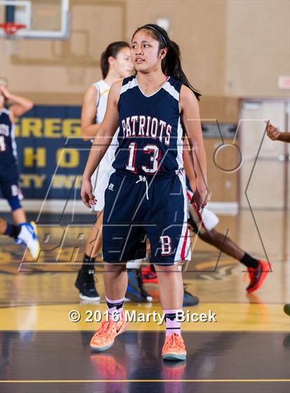 Thumbnail 3 in Gregori vs Beyer photogallery.