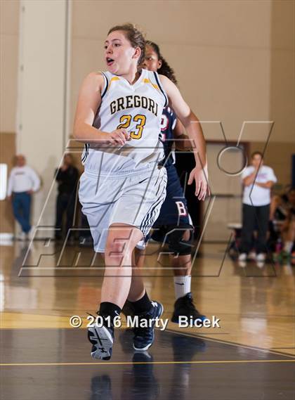 Thumbnail 1 in Gregori vs Beyer photogallery.