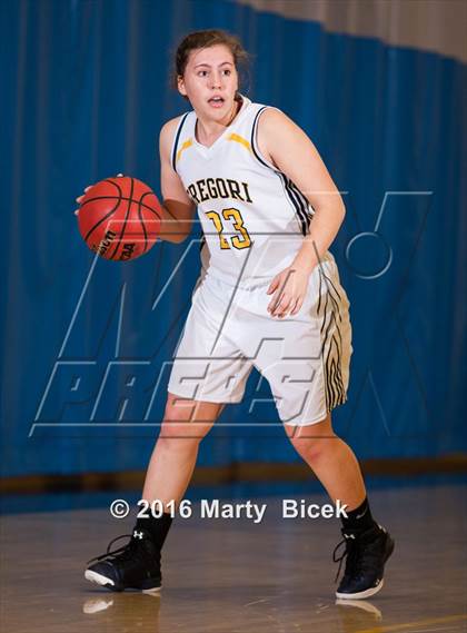 Thumbnail 3 in Gregori vs Beyer photogallery.