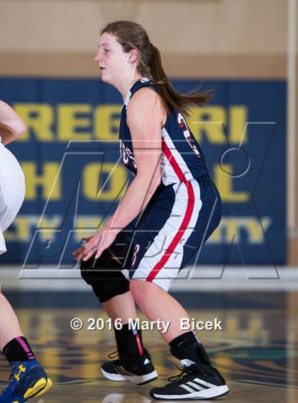 Thumbnail 3 in Gregori vs Beyer photogallery.