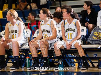 Thumbnail 1 in Gregori vs Beyer photogallery.