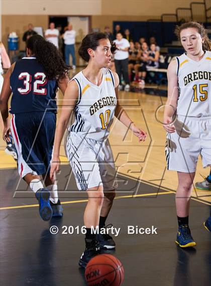 Thumbnail 2 in Gregori vs Beyer photogallery.