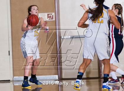 Thumbnail 3 in Gregori vs Beyer photogallery.