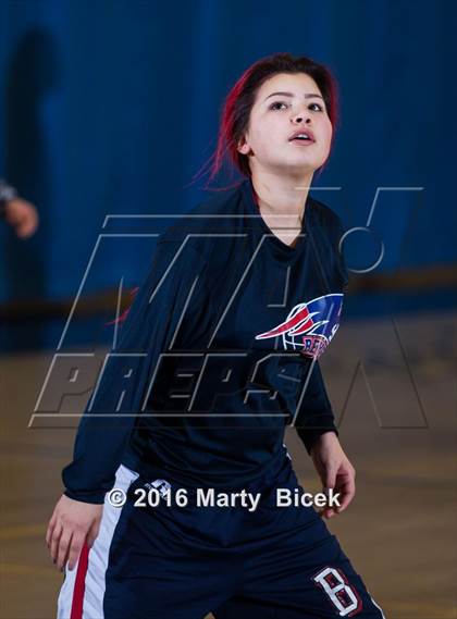 Thumbnail 2 in Gregori vs Beyer photogallery.