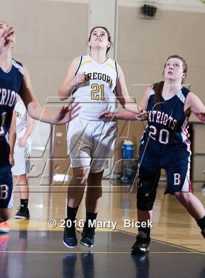 Thumbnail 2 in Gregori vs Beyer photogallery.