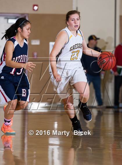 Thumbnail 1 in Gregori vs Beyer photogallery.
