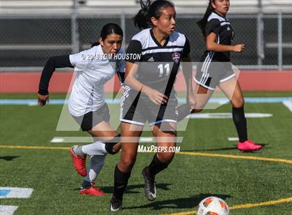 Thumbnail 3 in Glendora vs Montclair (Ganesha Tournament) photogallery.