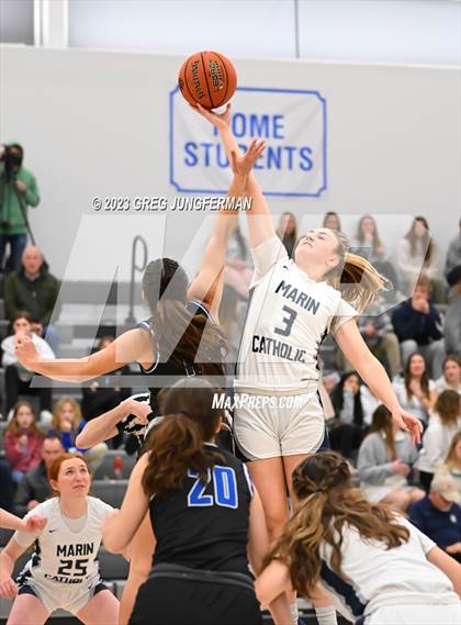 Thumbnail 1 in Marin Catholic vs. Branson (CIF NCS MCAL Final) photogallery.