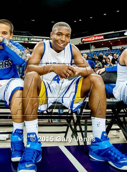 Thumbnail 2 in Sierra vs. Weston Ranch (CIF SJS D3 Final) photogallery.