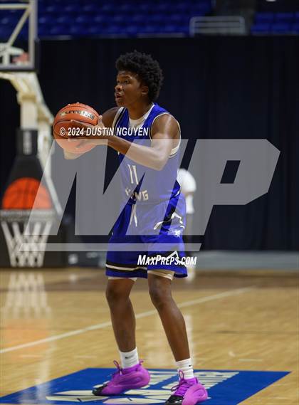 Thumbnail 1 in Fort Bend Marshall vs. King (Houston Methodist Cy Hoops Invitational) photogallery.