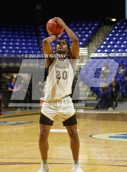 Thumbnail 2 in Fort Bend Marshall vs. King (Houston Methodist Cy Hoops Invitational) photogallery.