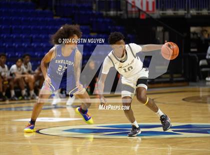 Thumbnail 1 in Fort Bend Marshall vs. King (Houston Methodist Cy Hoops Invitational) photogallery.