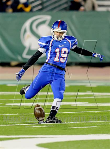 Thumbnail 1 in Oak Ridge vs. Folsom (CIF SJS D1 Final) photogallery.