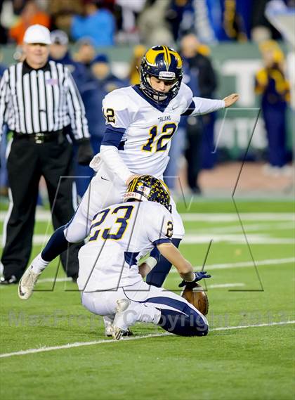 Thumbnail 2 in Oak Ridge vs. Folsom (CIF SJS D1 Final) photogallery.