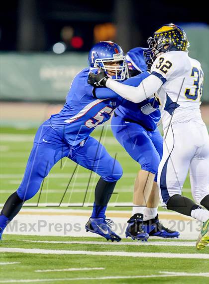Thumbnail 1 in Oak Ridge vs. Folsom (CIF SJS D1 Final) photogallery.