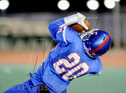 Thumbnail 3 in Oak Ridge vs. Folsom (CIF SJS D1 Final) photogallery.