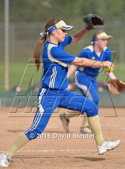 Thumbnail 2 in Reed vs. Del Campo (Victory Pre-Season T.O.C.) photogallery.