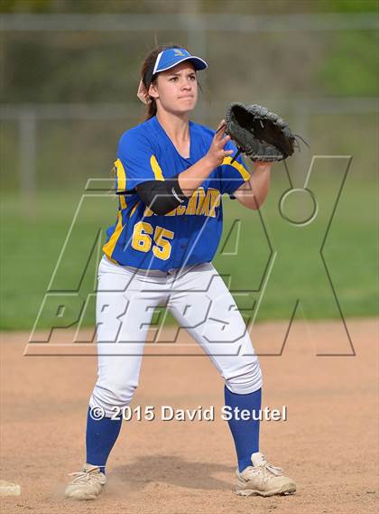 Thumbnail 2 in Reed vs. Del Campo (Victory Pre-Season T.O.C.) photogallery.
