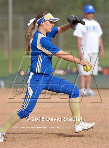 Thumbnail 2 in Reed vs. Del Campo (Victory Pre-Season T.O.C.) photogallery.