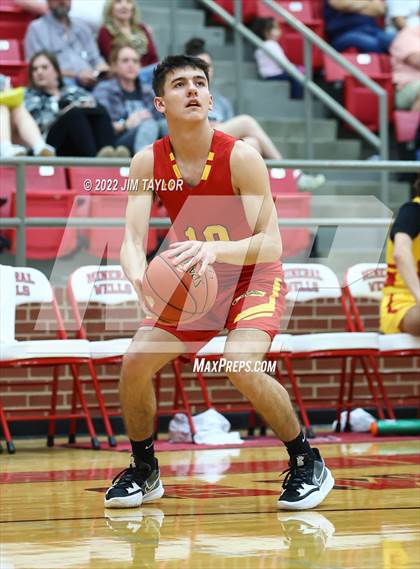 Thumbnail 2 in Mineral Wells Chicken Express All Star Classic photogallery.