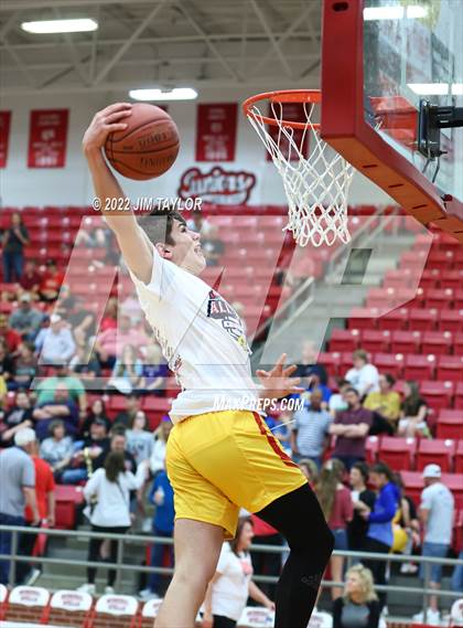 Thumbnail 1 in Mineral Wells Chicken Express All Star Classic photogallery.