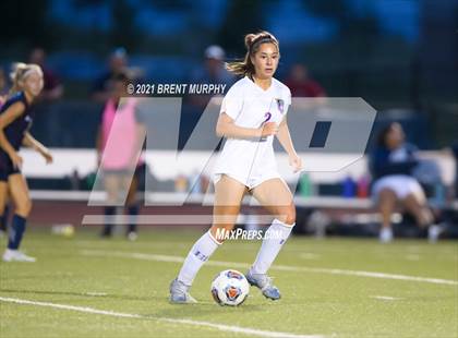 Thumbnail 2 in Northridge vs. Holy Family (CHSAA 4A Semifinals) photogallery.