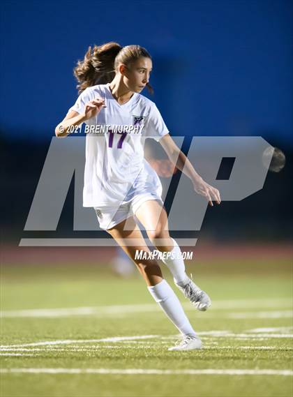 Thumbnail 1 in Northridge vs. Holy Family (CHSAA 4A Semifinals) photogallery.