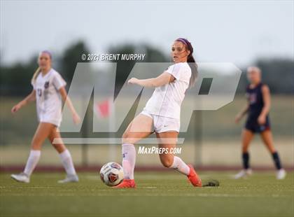 Thumbnail 2 in Northridge vs. Holy Family (CHSAA 4A Semifinals) photogallery.