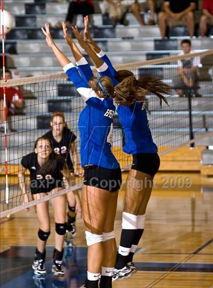 Thumbnail 3 in Coppell @ Hebron photogallery.