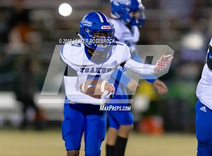 Thumbnail 2 in Yoakum @ Luling photogallery.