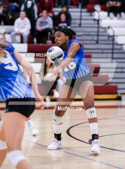 Thumbnail 1 in Hendrick Hudson vs. Cornwall Central (NYSPHSAA Class A Regional Semifinal) photogallery.