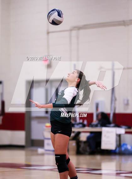 Thumbnail 1 in Hendrick Hudson vs. Cornwall Central (NYSPHSAA Class A Regional Semifinal) photogallery.