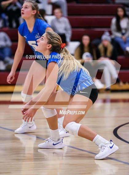 Thumbnail 2 in Hendrick Hudson vs. Cornwall Central (NYSPHSAA Class A Regional Semifinal) photogallery.
