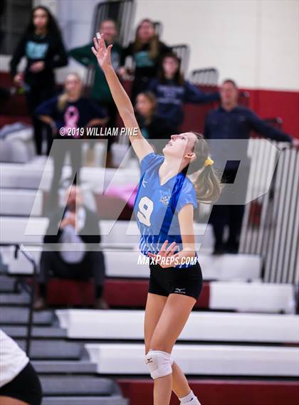 Thumbnail 1 in Hendrick Hudson vs. Cornwall Central (NYSPHSAA Class A Regional Semifinal) photogallery.