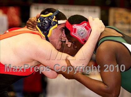 Thumbnail 2 in NYSPHSAA Championships (D1 Quarterfinal Round) photogallery.