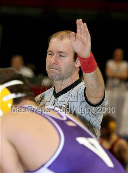 Thumbnail 2 in NYSPHSAA Championships (D1 Quarterfinal Round) photogallery.