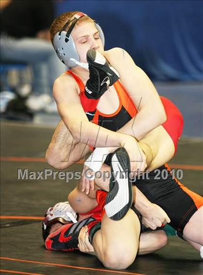 Thumbnail 3 in NYSPHSAA Championships (D1 Quarterfinal Round) photogallery.