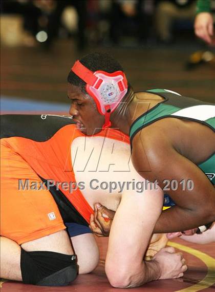 Thumbnail 1 in NYSPHSAA Championships (D1 Quarterfinal Round) photogallery.